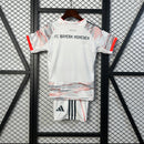 BAYERN DE MUNICH II 25/26 CONJUNTO INFANTIL