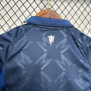 MANCHESTER UNITED II 24/25 CONJUNTO INFANTIL